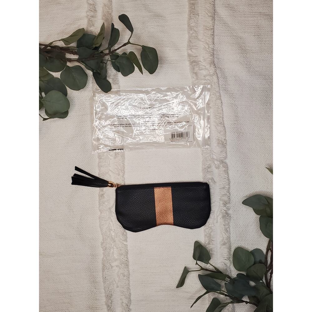 Zigi & Marais Eyeglass Pouch with Tassle in Black